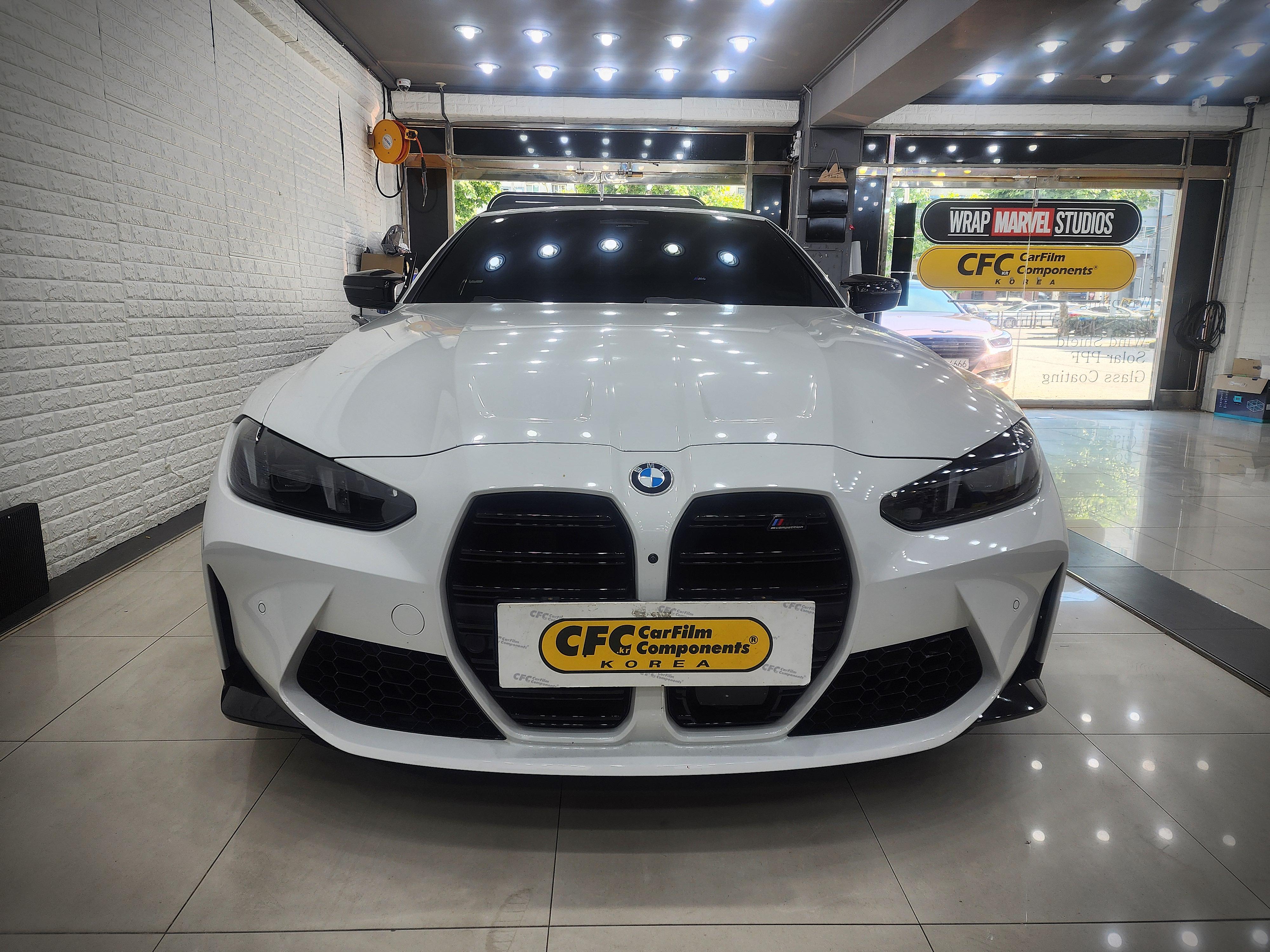시공 전, 화이트 컬러 그대로인 M4 정면 모습
