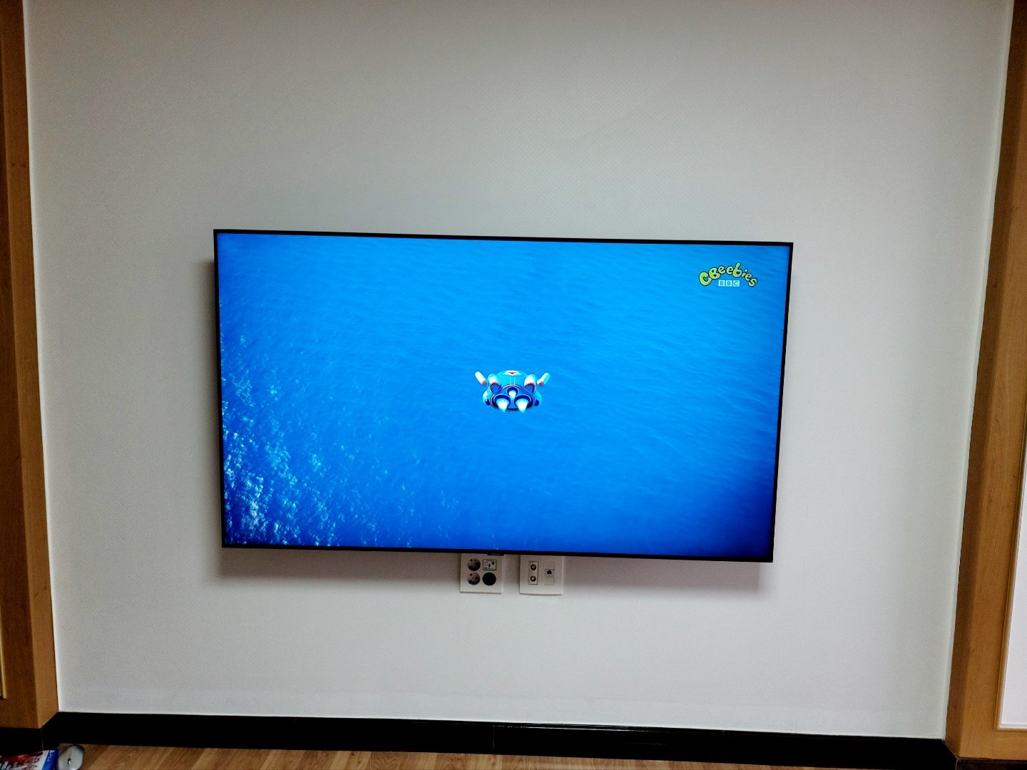 인천 벽걸이티비설치 TV히어로 시공 사진